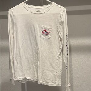Vineyard Vines White Long Sleeve with Festive Whale